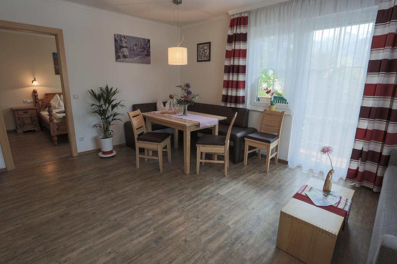 Appartments Am Esslgut Haus im Ennstal Eksteriør billede