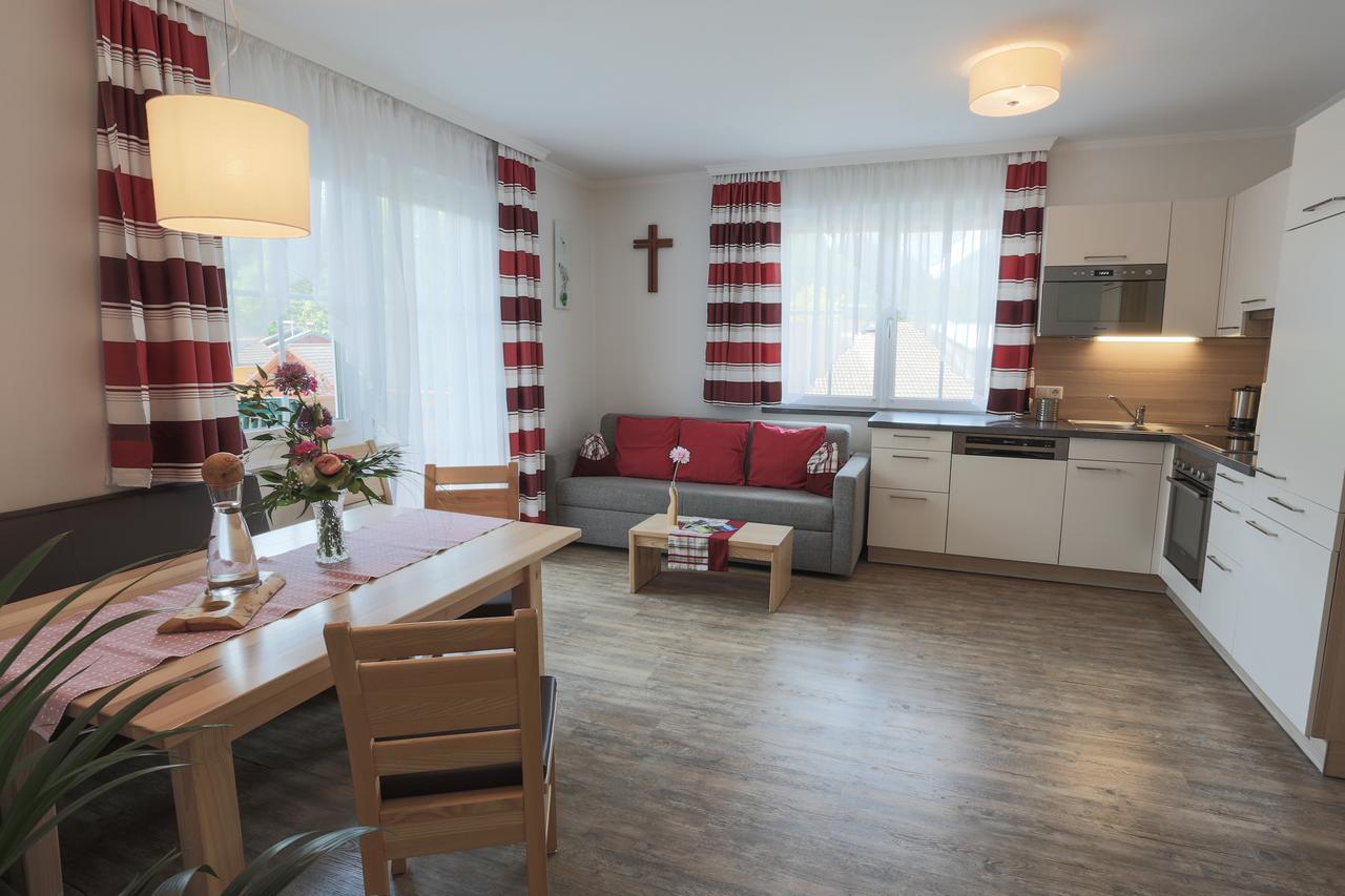 Appartments Am Esslgut Haus im Ennstal Eksteriør billede