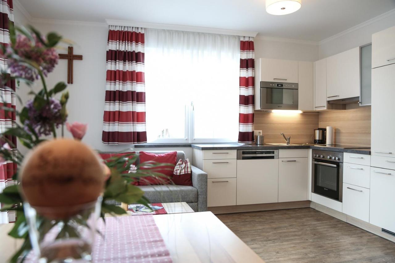 Appartments Am Esslgut Haus im Ennstal Eksteriør billede